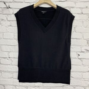 Athleta Women XS‎ Retroterry V Neck Sweatshirt Black Sleeveless Tee Top Athletic